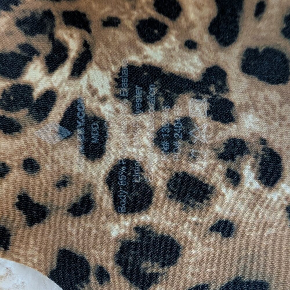 NWT EBY 3D Precision Leopard Print Bra Size MDD (36DD) - Picture 10 of 13